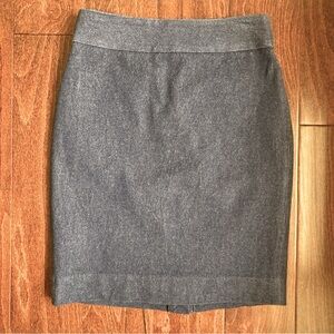 Banana Republic blue denim pencil skirt size 0 petite zip